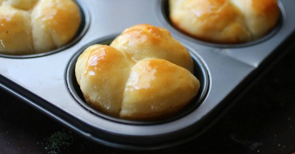 cloverleaf rolls recipe old fashioned buttery restless chipotle
