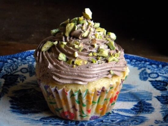 cupcake-2 french vanilla cupcakes