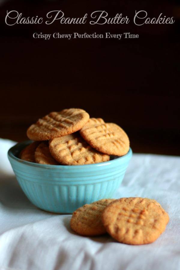 Peanut butter cookies in a blue bowl with title text.