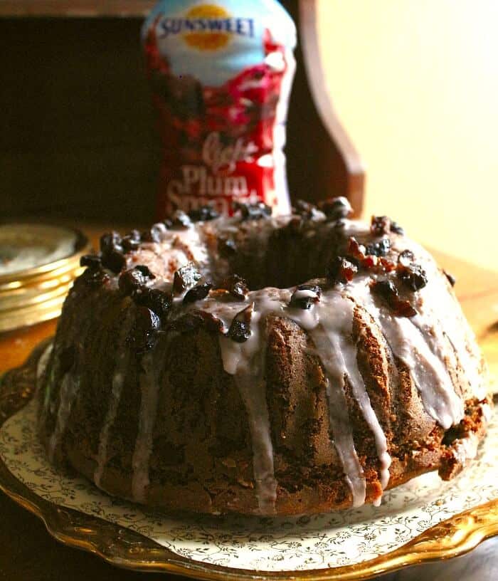 Spicy prune bundt cake recipe with  Sunsweet® prunes...moist, spicy, and healthy! Options for no dairy. Restlesschipotle.com