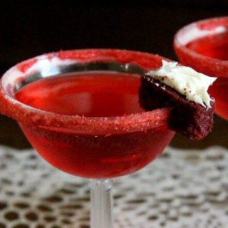 A Red Velvet Martini? Yes please! A beautiful crimson color and a very definite red velvet cake flavor. Restlesschipotle.com