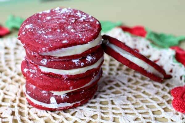 This red velvet sandwich cookies recipe could not be easier! From RestlessChipotle.com