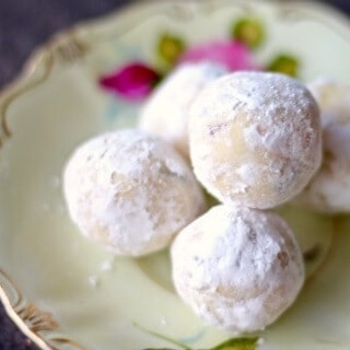 Easy lavender white chocolate truffles have just a touch of lemon. From RestlessChipotle.com