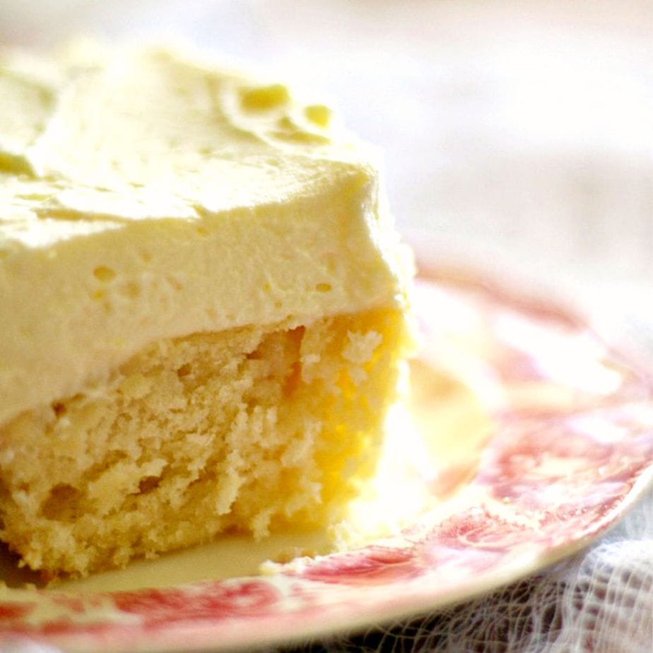 Lemon Cream Cake With Whipped Lemon Frosting Restless Chipotle