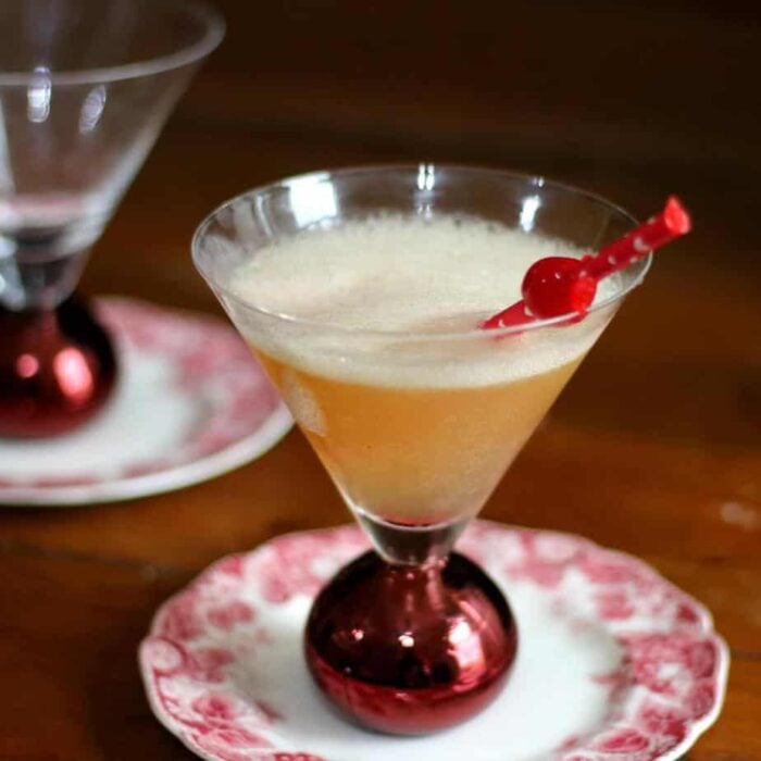 The commodore cocktail recipe is a classic!