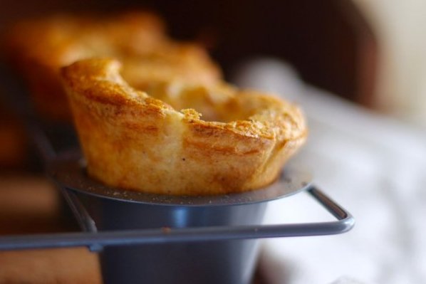 One of my favorite brunches! Easy cornmeal popovers! From restlesschipotle.com