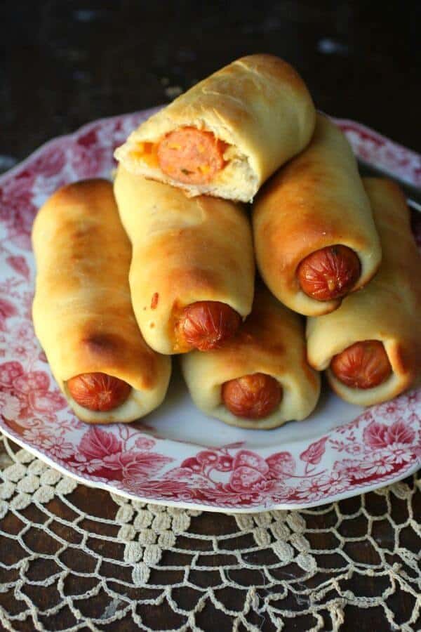 Jalapeno sausage kolache recipe is a Texas favorite. From RestlessChipotle.com