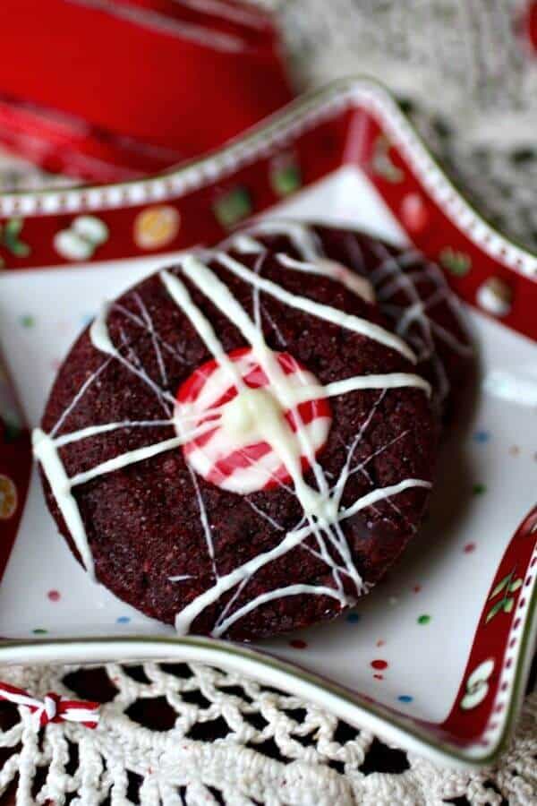 Easy Hershey Kiss cookies are topped with peppermint kisses! RestlessChipotle.com