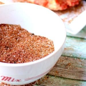 Square image of a bowl of dry rub for the recipe card.