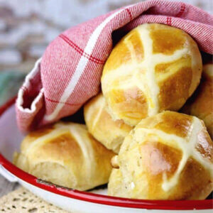 Closeup of the buns showing the cross detail.