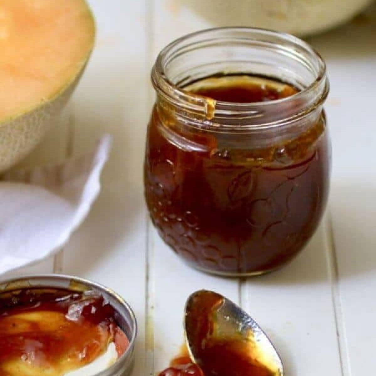 Cantaloupe jelly in a clear jar.