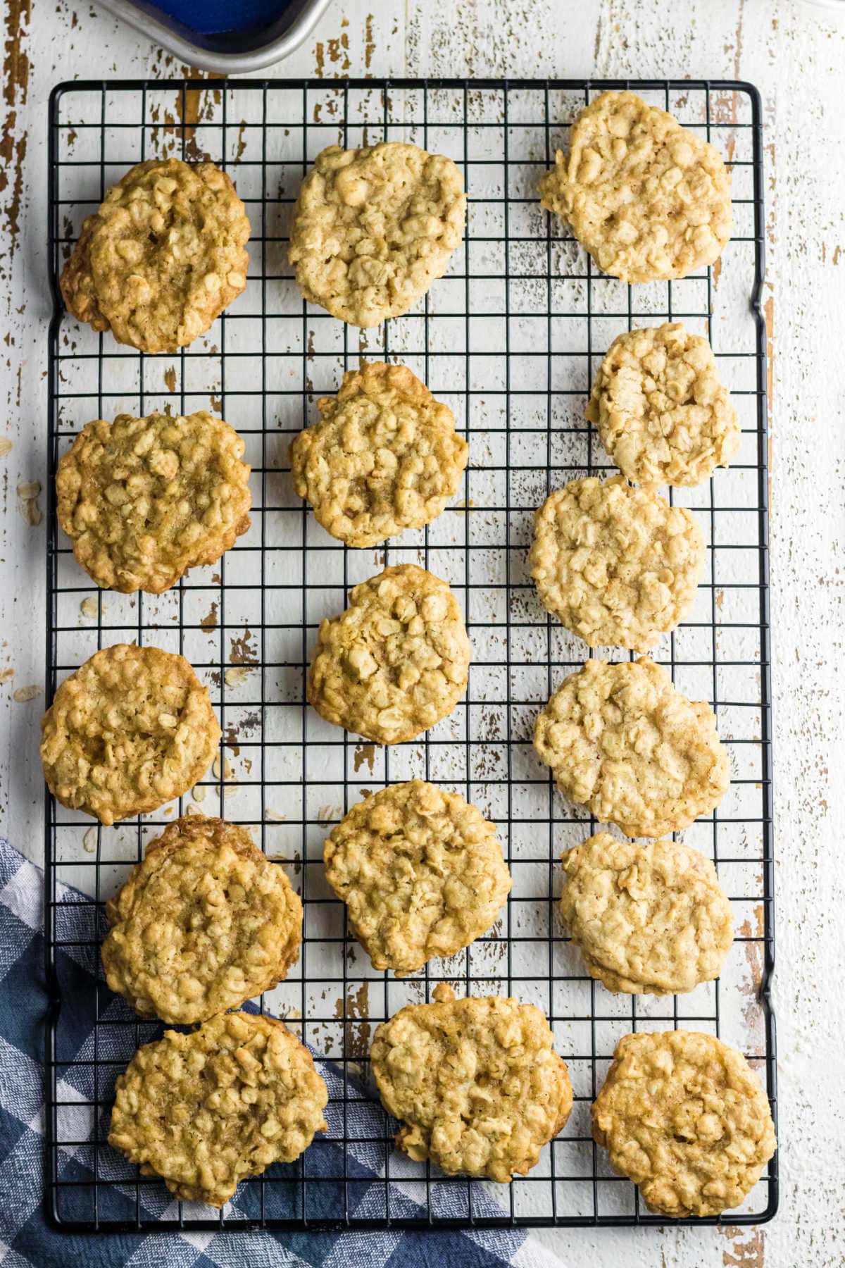 Overhead view of cookies cooling on a rack.