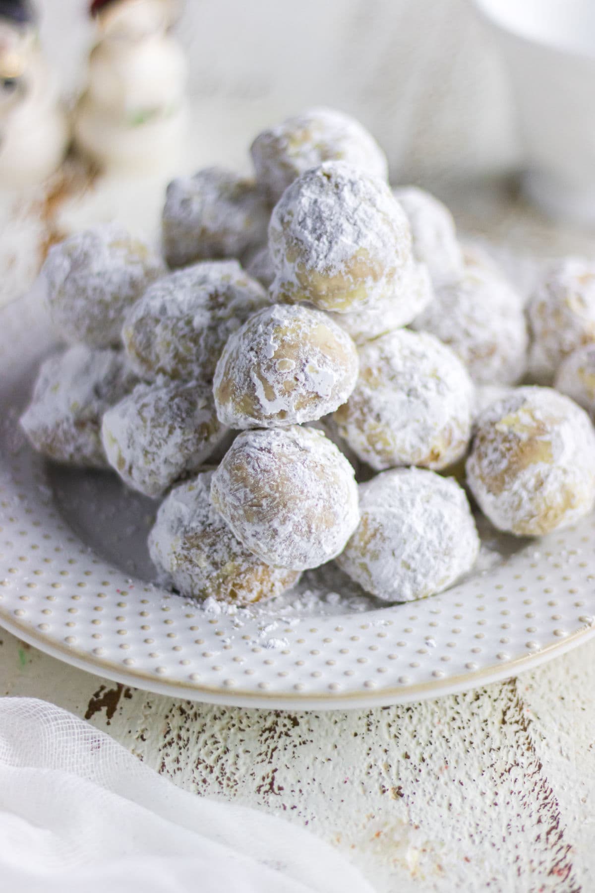 Closeup of the cookies showing the outside texture.