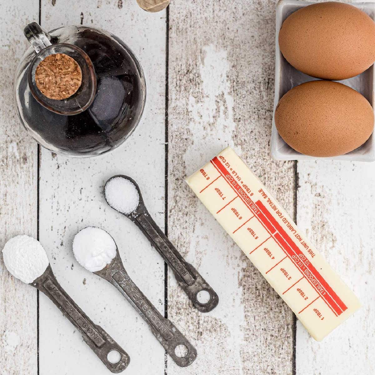 How to Measure Sticky Ingredients By Oiling Your Measuring Cups