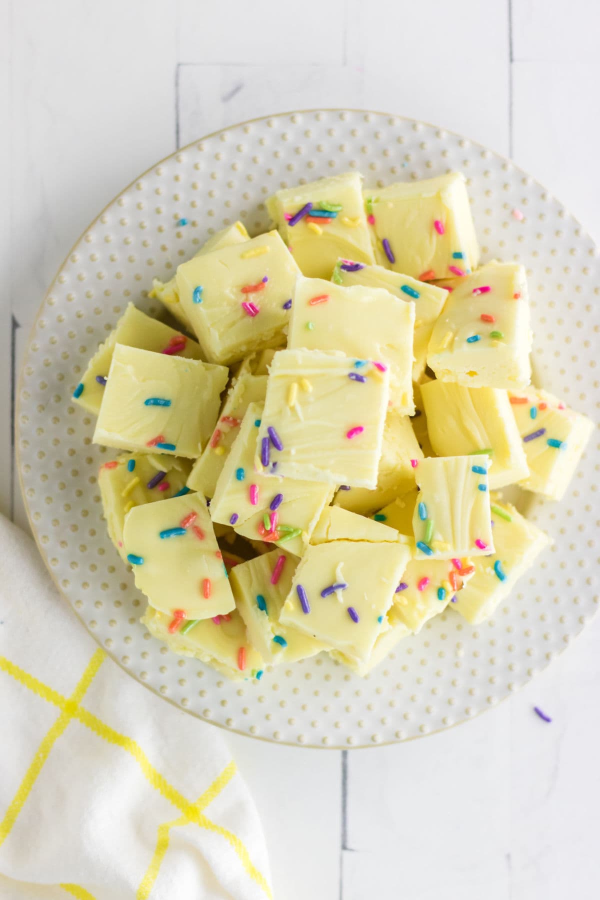 Creamy lemon fudge with just 2 ingredients.