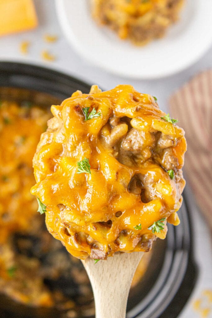 Easy Crockpot Cheeseburger Macaroni Casserole Recipe Restless Chipotle