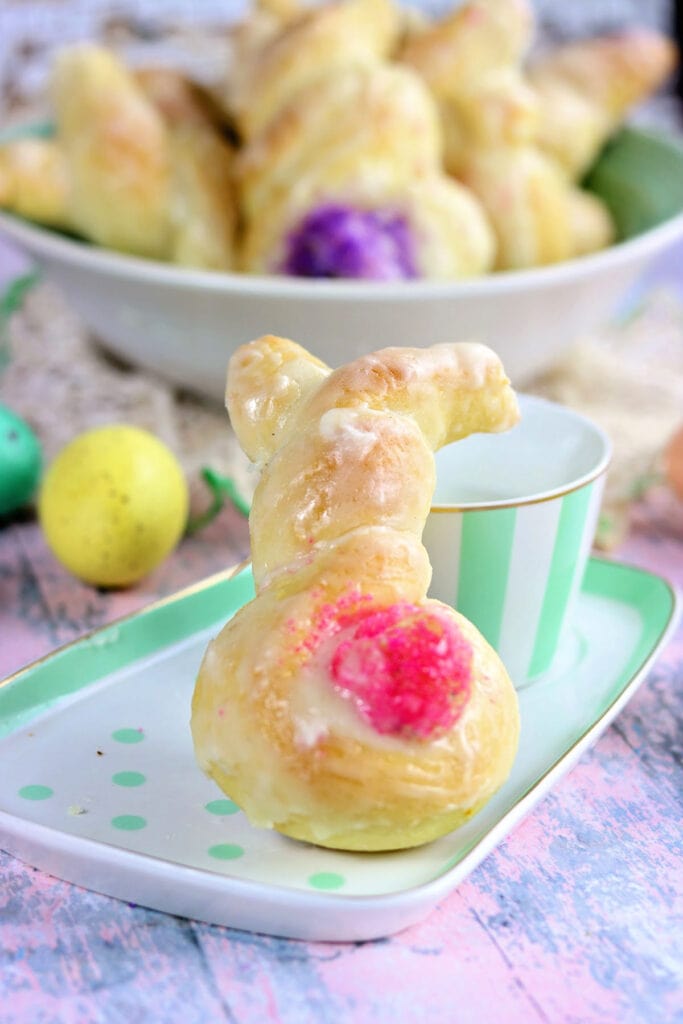 Easter Bunny Sweet Rolls - Restless Chipotle