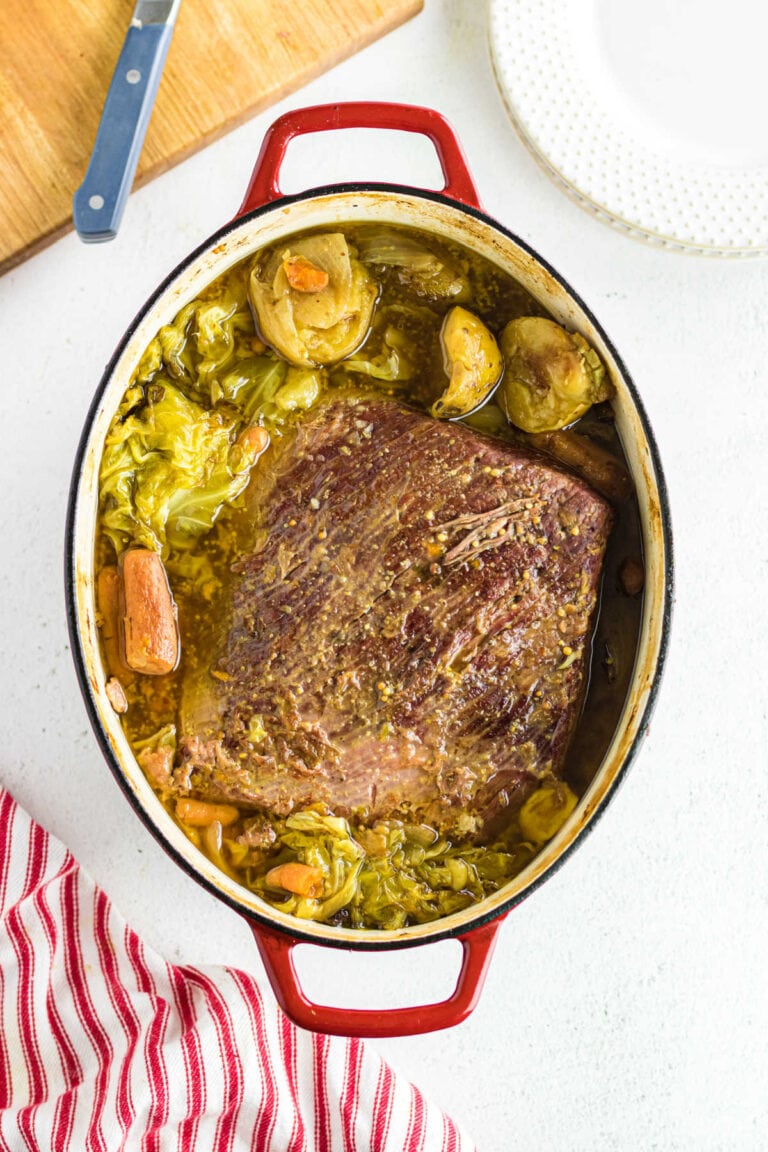 Baked Corned Beef and Cabbage Recipe (Dutch Oven) Restless Chipotle