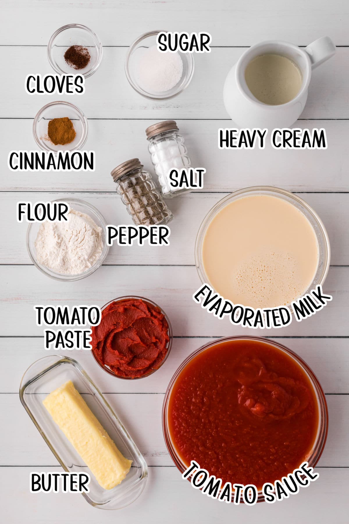 Labeled ingredients for this tomato soup recipe.