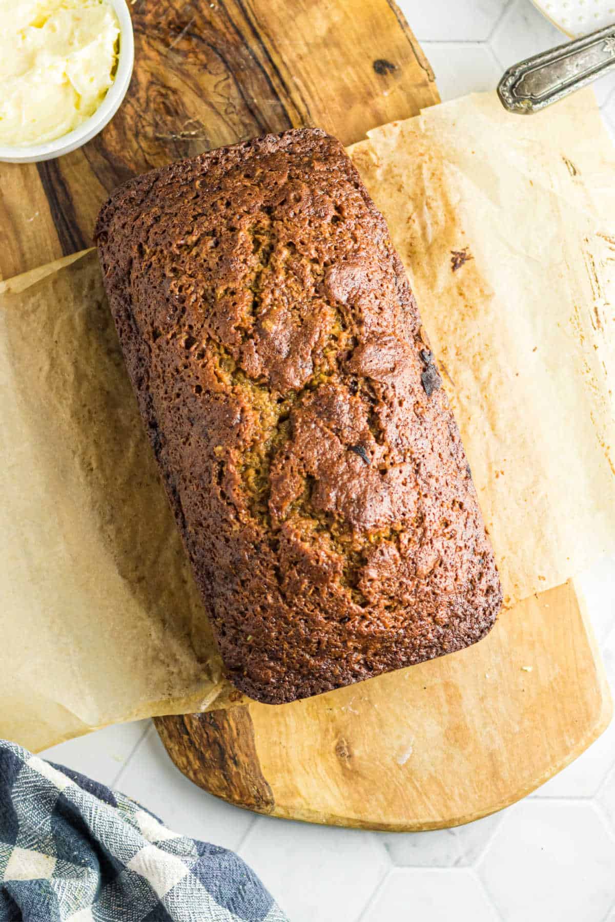 Overhead view of a loaf of acorn squash bread