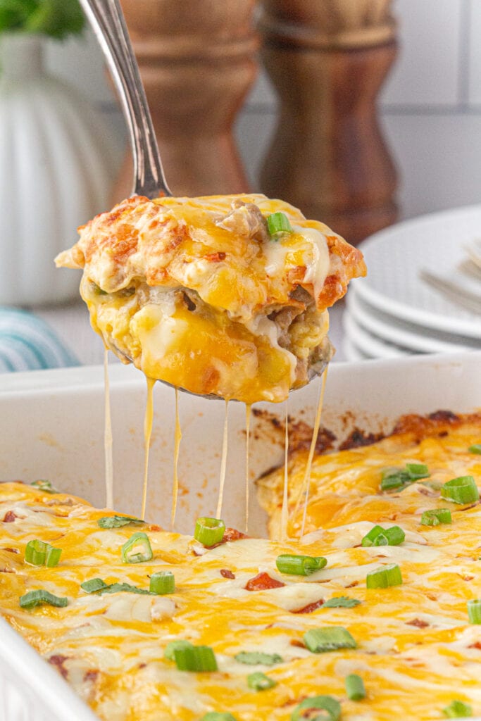 Creamy Breakfast Burrito Casserole Recipe (So Easy!) - Restless Chipotle