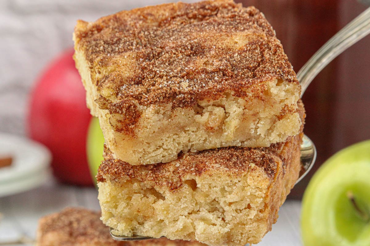 Apple snickerdoodle bar cookies with cinnamon sugar topping.