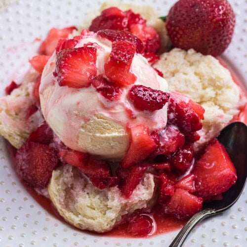 Old fashioned strawberry shortcake with strawberries and vanilla ice cream