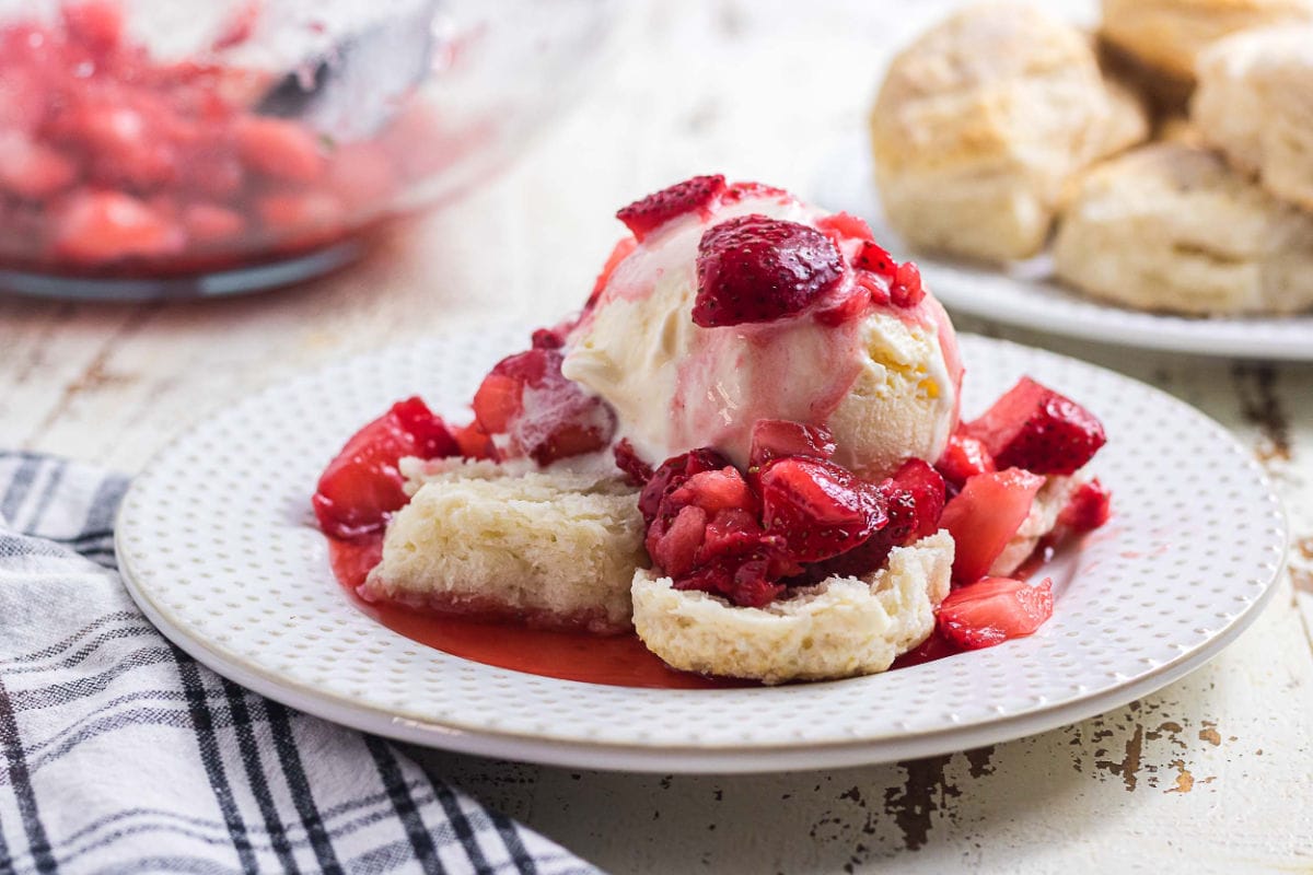 Strawberry shortcake with 3 ingredient cream soda biscuits, vanilla ice cream, and juicy strawberries